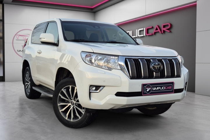 TOYOTA LAND CRUISER RC18